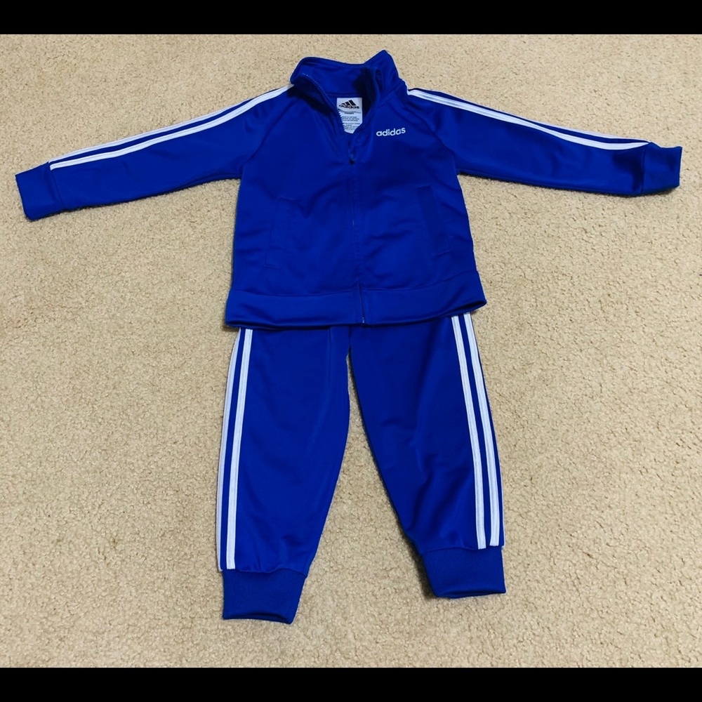 Adidas tracksuit Size 24m